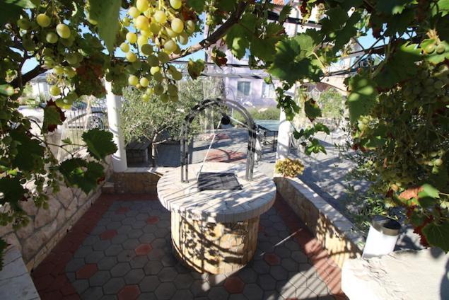 Apartments Helena Zadar Врси Экстерьер фото