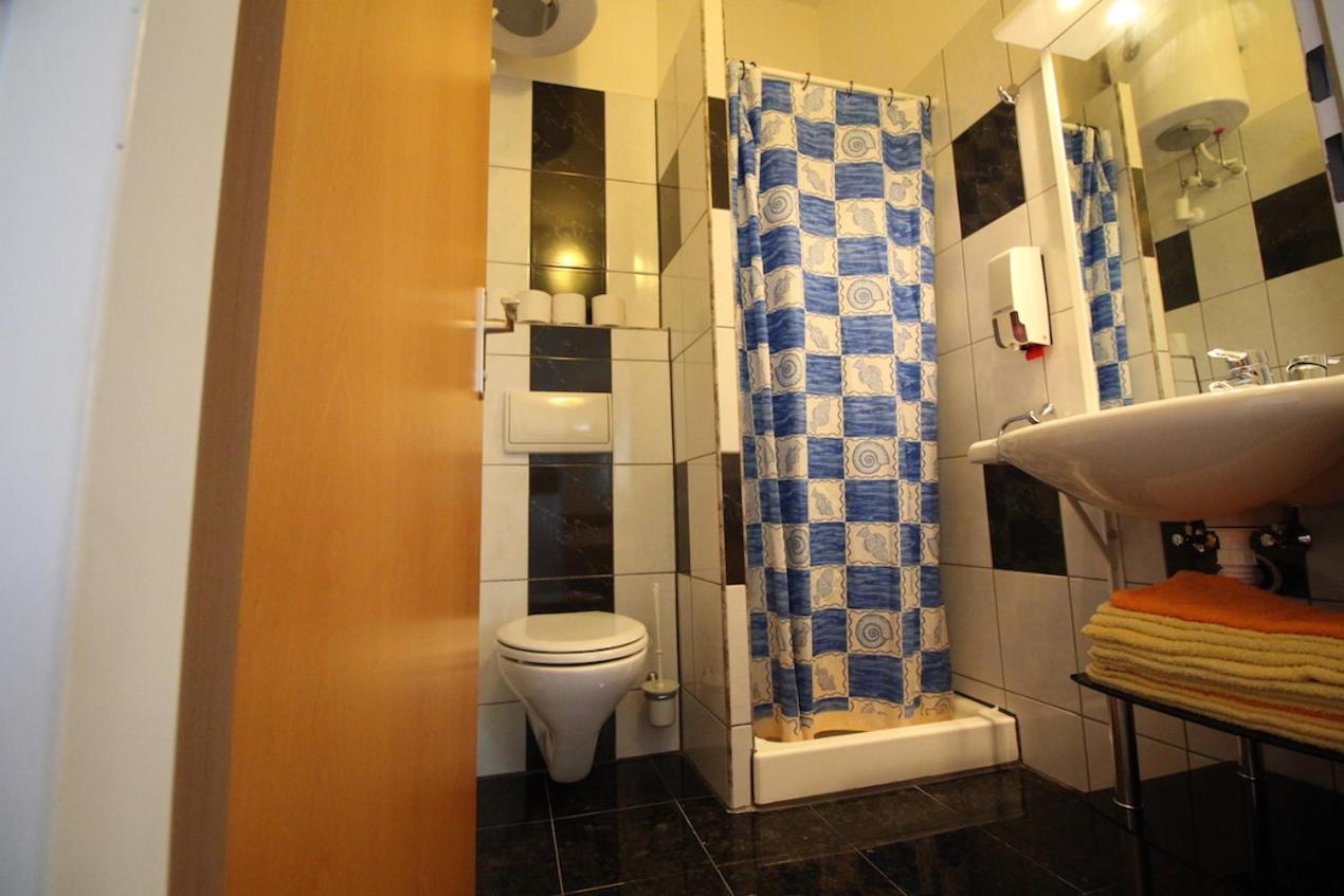 Apartments Helena Zadar Врси Экстерьер фото