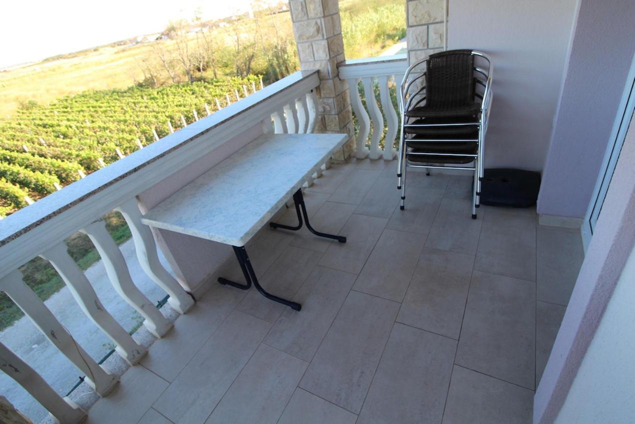 Apartments Helena Zadar Врси Экстерьер фото